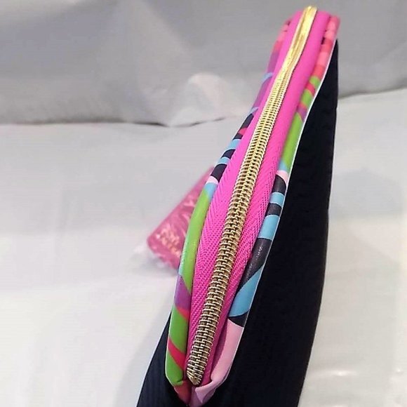 Estee Lauder Cosmetic Bag - Picture 2 of 2